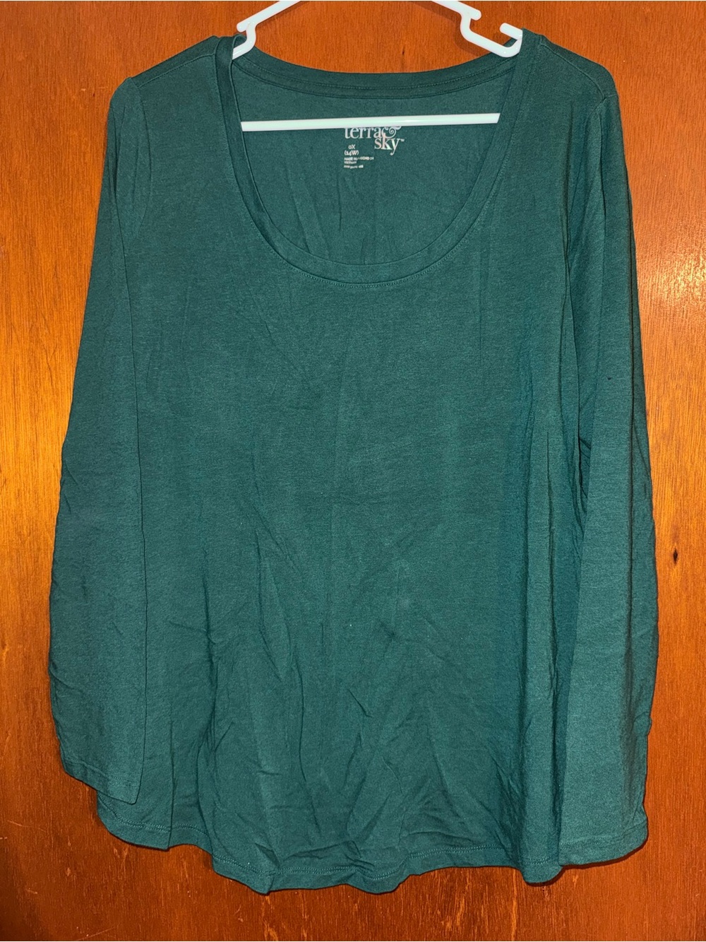 Terra & Sky Dark Teal Long-Sleeve Scoop Neck Top